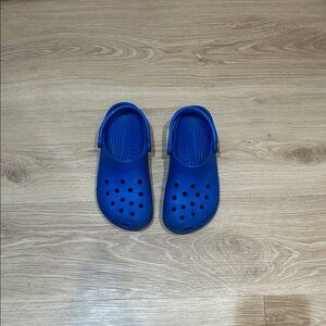 CROCS Kids Water Shoes in Bold Blue